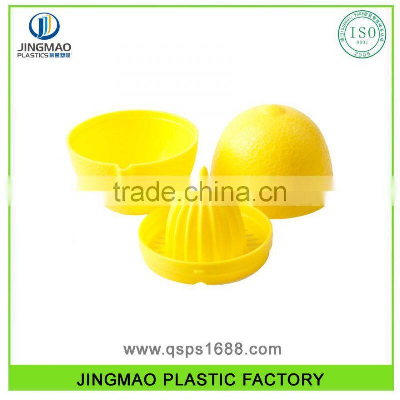 Plastic Manual Lemon Juicer