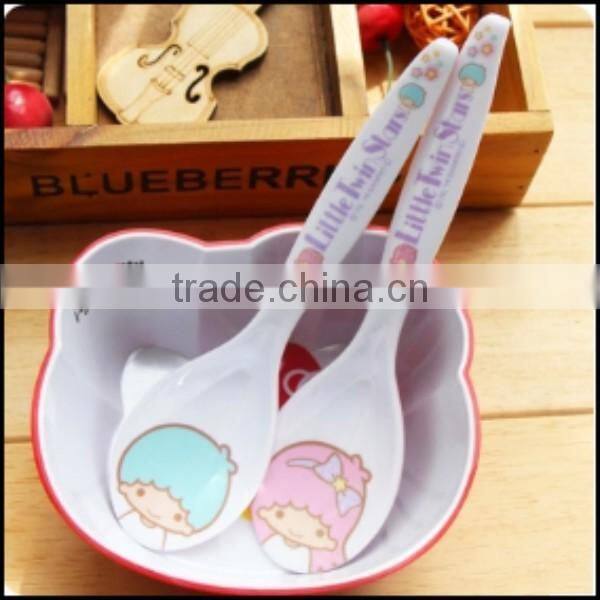 2015 hot sell cartoon pieces FOOD GRADE plastic spoons,cartoon pieces FOOD GRADE plastic spoons