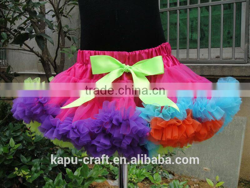 Hot sale baby fluffy pettiskirts girl's tutu chiffon skirt children wear summer boutique party cutting dress