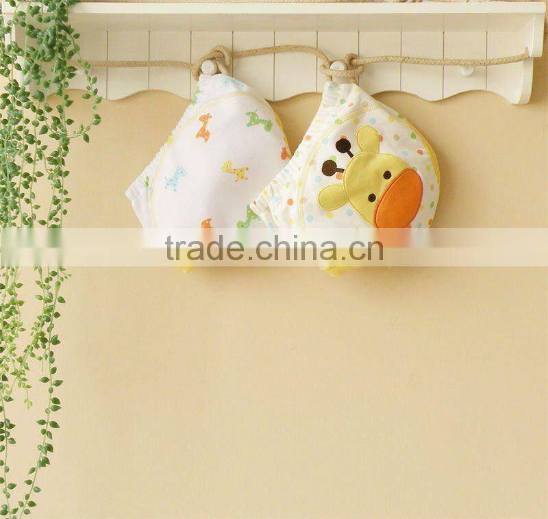 mom and bab baby garment ,baby training pants