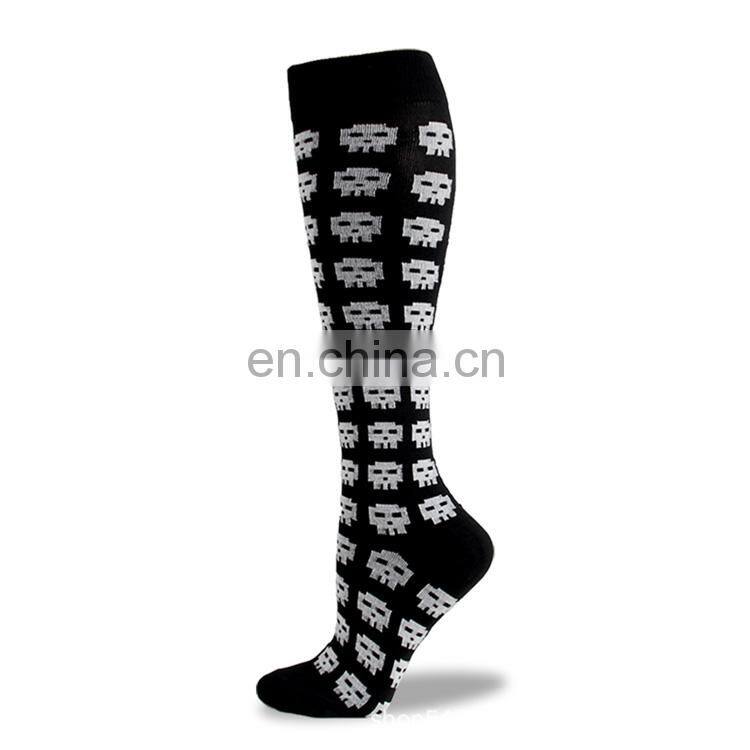 Novelty 20-30 mmhg Skeleton Bats Women Men Stocking Pumpkin Alien ET Mummy Pattern Jacquard Spooky Halloween Compression Socks