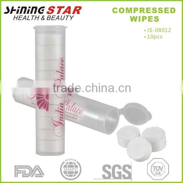 Cleaning individual pack wet wipes roll