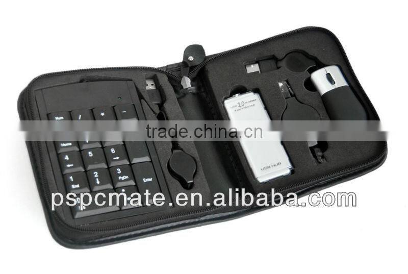 usb travel set in white