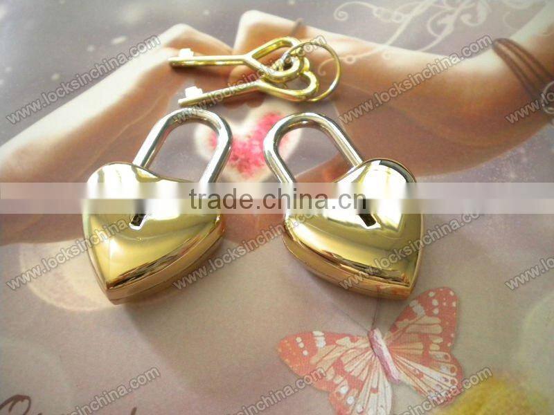 Very cute and fashionable Metal heart mini lock for wooden box