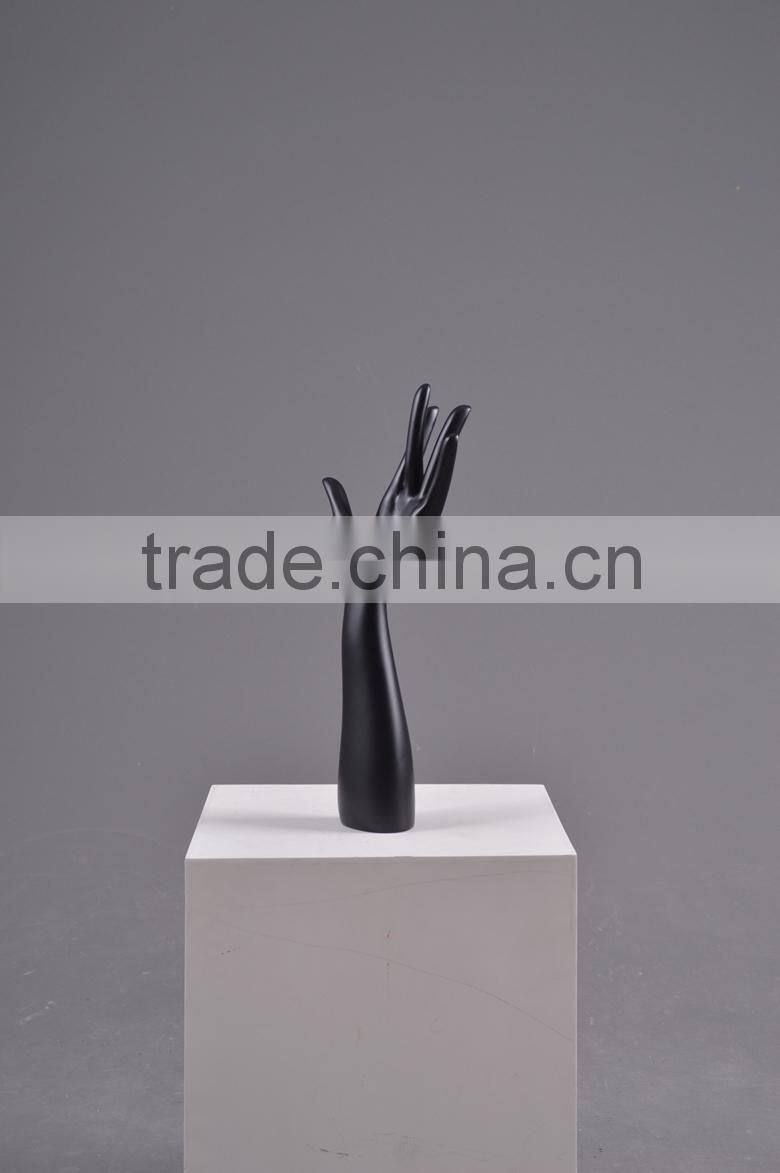 mannequin hands plastic