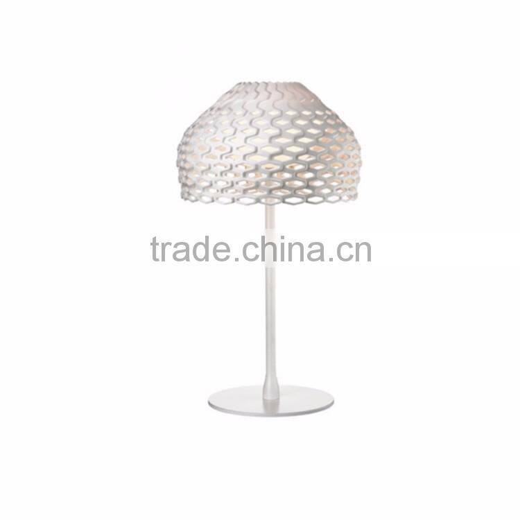 Modern Acrylic Black/White/Tansparent table lamp