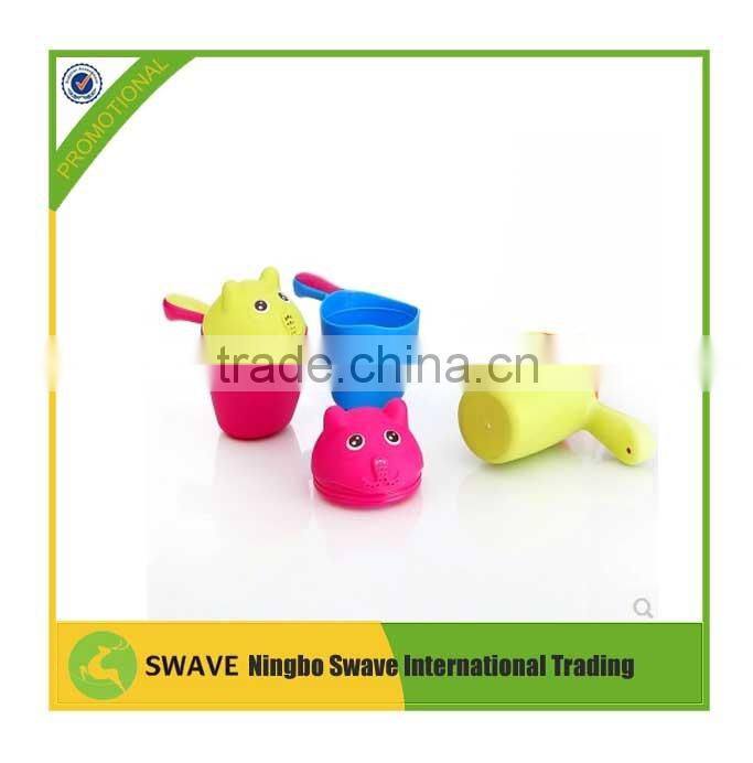 2016 Fashional and lovely anymal shape safety Multifunctional baby wash hair bath shampoo rinse cup P76780
