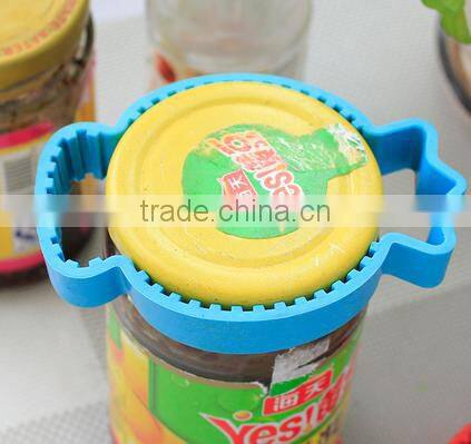 adjustable rubber can bottle opener