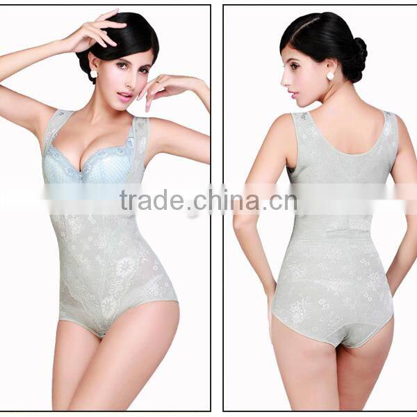The waist has exquisite jacquard bodyshaper