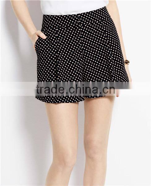 Fashion Dots Print Design Casual Wear Girls Shorts