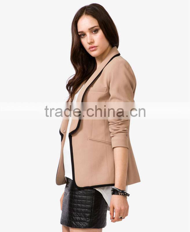 Padded Contrast Trimmed Blazer