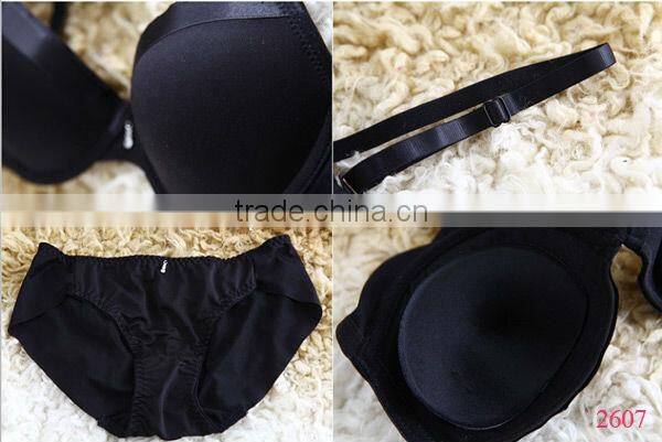 Comfortable black lingerie set