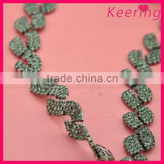 new arrival bulk cheap china crystal trim leaf shape joint black diamond chain WRC-225