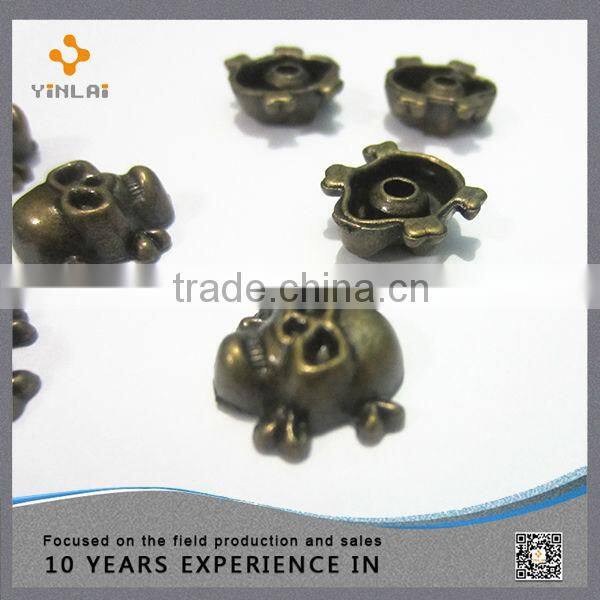 Colorful skull zinc alloy rivet hardware products