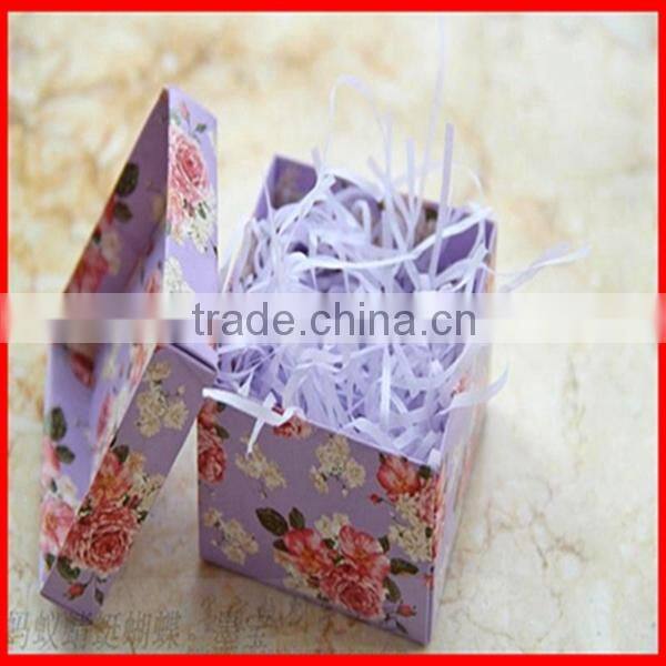 Wholesale - Romantic Lavender Paper Candy Boxes Purple Ribbon White Wedding Favors Party Gift Boxes Holders