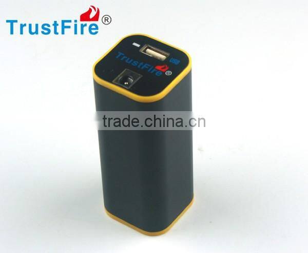 Trustfire original factory E01 USB 18650 li-ion lithium battery power bank with charger