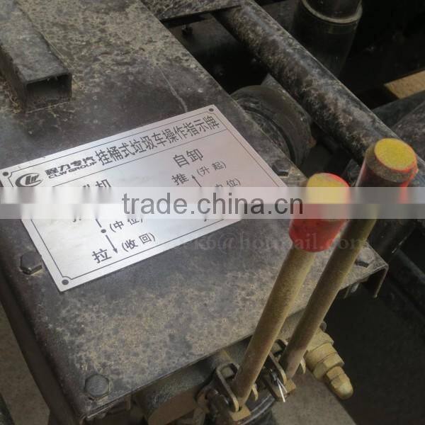 95 hp DONGFENG 4*2 Small Size Garbage Truck 5 m3