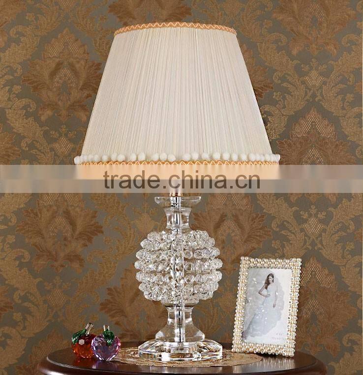 Modern home lamp crsytal ball design clear K9 crystal table lamp with white color lampshade