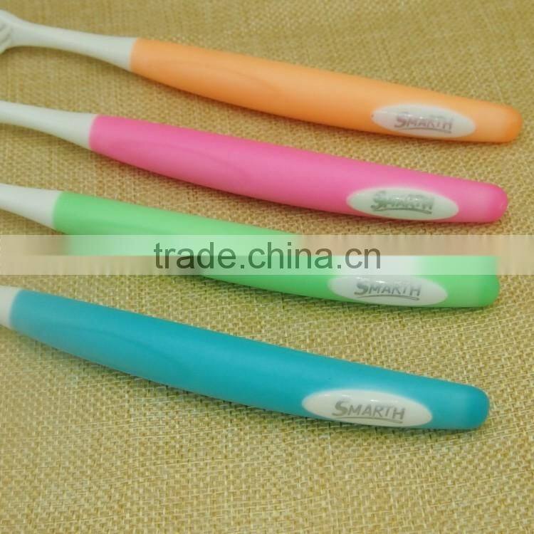 Dupont nylon rounded bristle Long rubber handle adult toothbrush