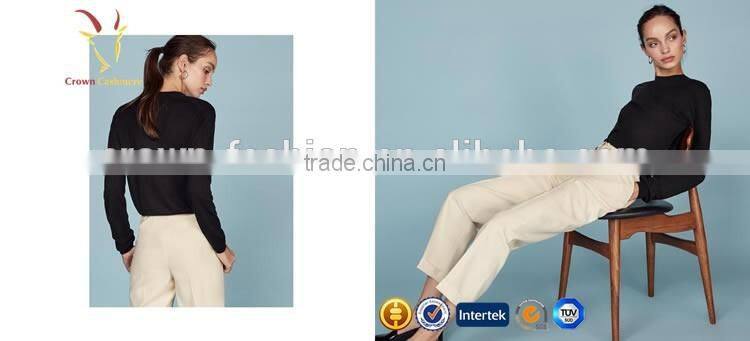 Merino Wool Women Black Crew Neck Sweater