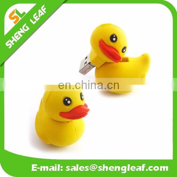 Customized pvc rubber Heart shaped usb flash drive for gifts
