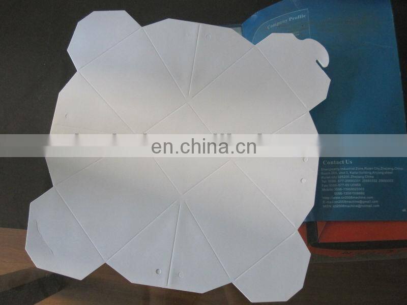 Automatic roll paper feeding die cutting machine for paper cup with wooden mould