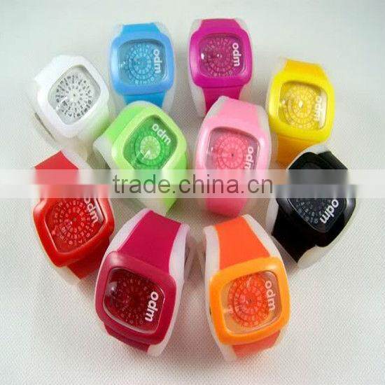 TM-1376 latest and hot products Rubber gel band LED watch