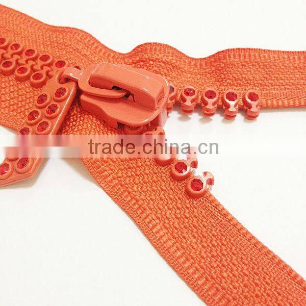 Zipper manufacturer provide all kinds of zippers and sliders