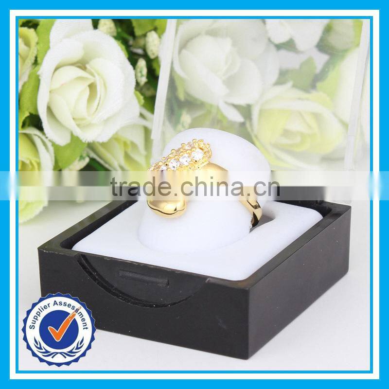 2015 new arrival fashion gold crystal wedding ring israel