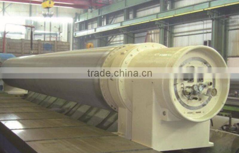 Suction couch roll for paper machine