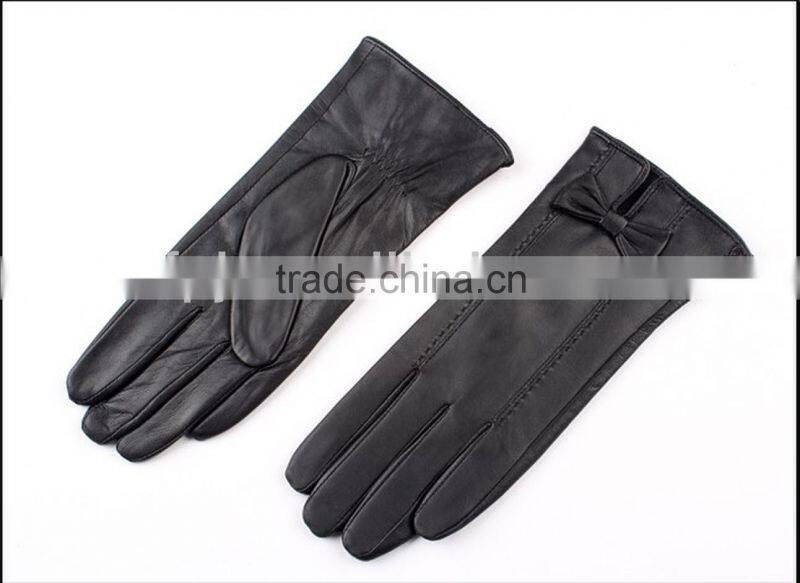 2016 new fashion style ladies leather gloves for bowknot adornment