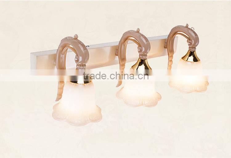 Euorepe Style Glass Modern Wall Lamps 220V 3 Heads Decorative Wall Lamps