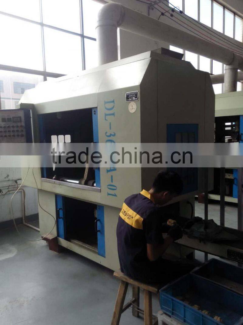 Wall mounted shower set with shower head