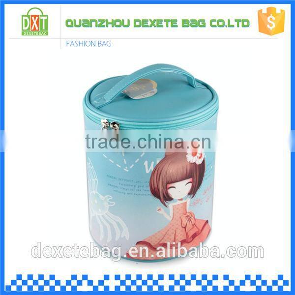 High quality barrel shaped polyester waterproof travelling washing bag