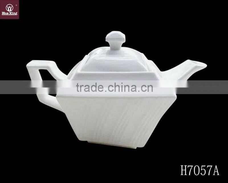 H7057 chaozhou factory wholesale white porcelain ceramic teapot bulk