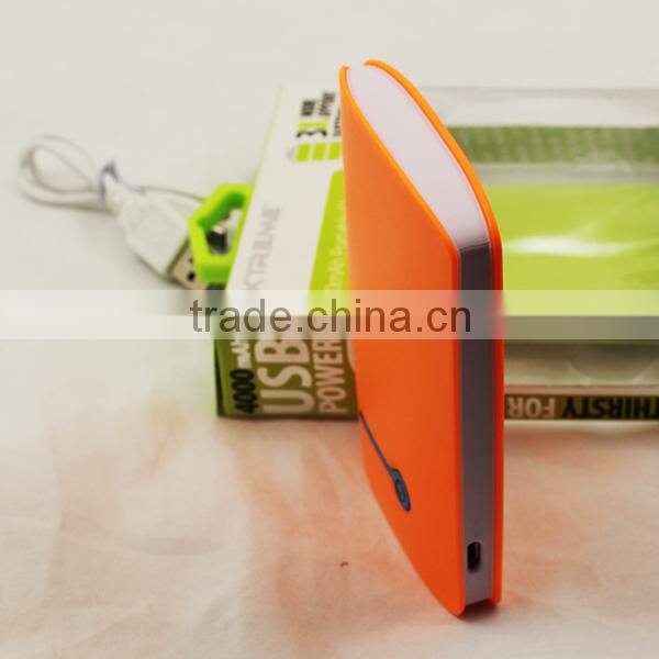 2016 new design ultra slim 5V 1A promotional 4000mah mobile solar power bank