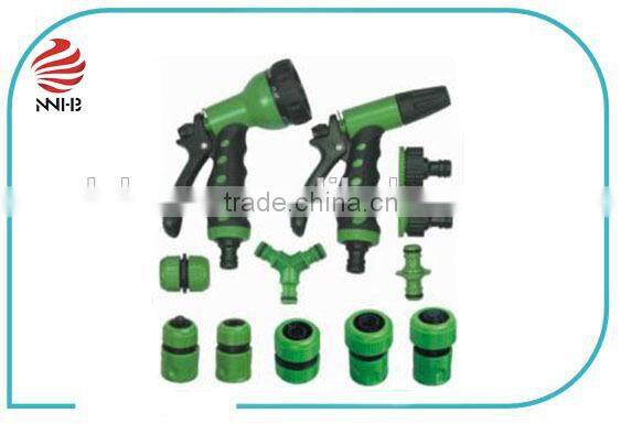 Plastic memory tip spray nozzle for gardening