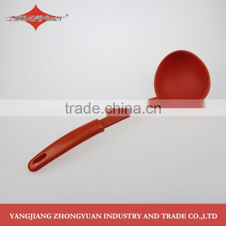 2014 Made in China Perfect Performance nylon Kitchen Utensil nylon ladle