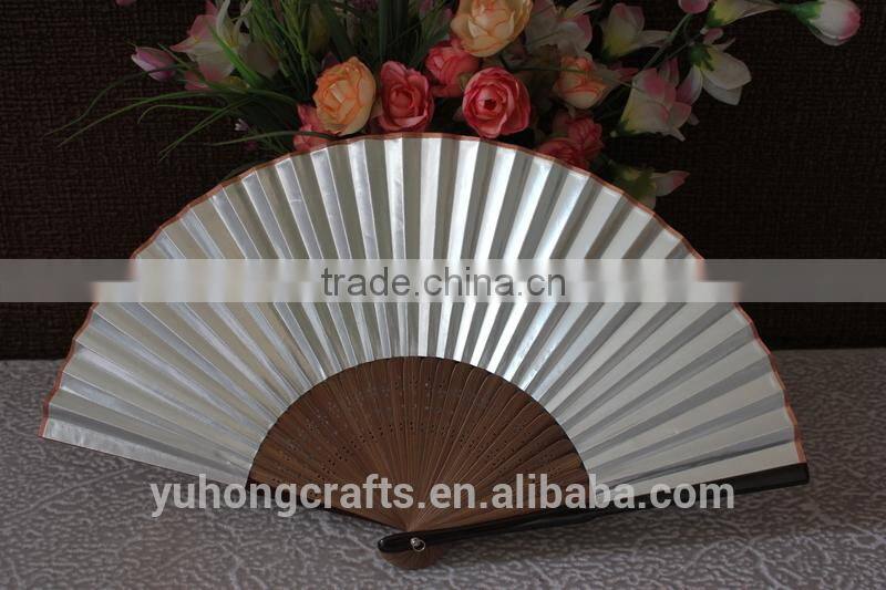 Japanese Gold and silver color bamboo paper fan promotionally