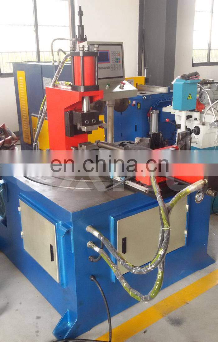 Horizontal hydraulic metal pipe end arc punching machine