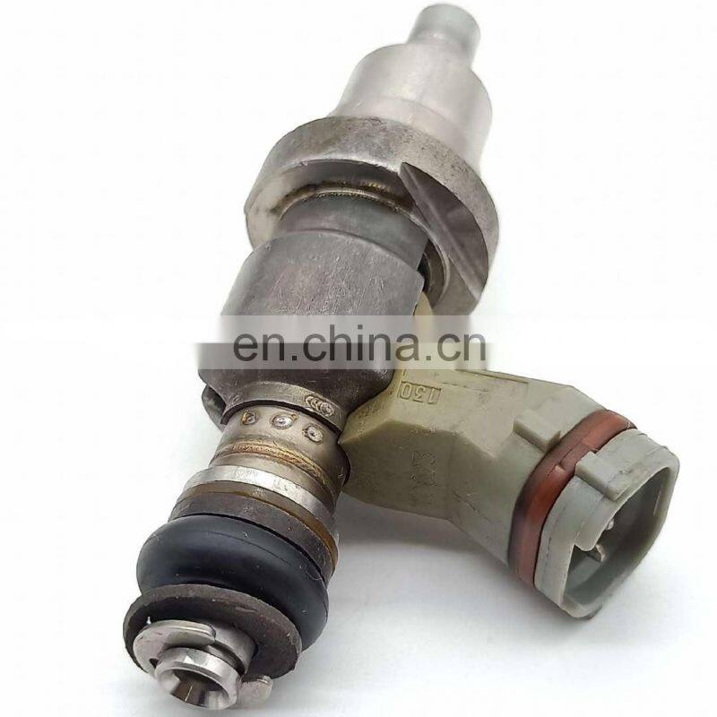 Fuel Injector 23209-46131 23250-46131 for Toyota Crown 1JZ