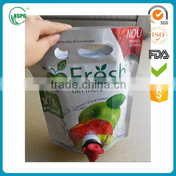 Juice/water/wine laminated plastic bag in box with valve