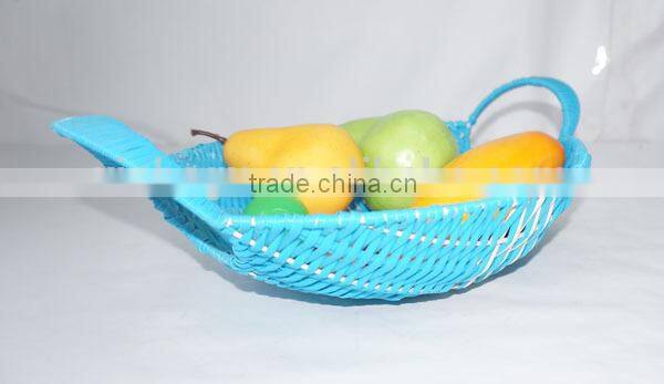 woven plastic fruit tray