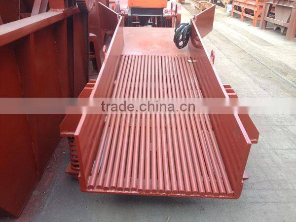 Long working life vibrating feeder price from China