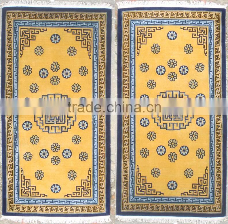 Dragon carpet