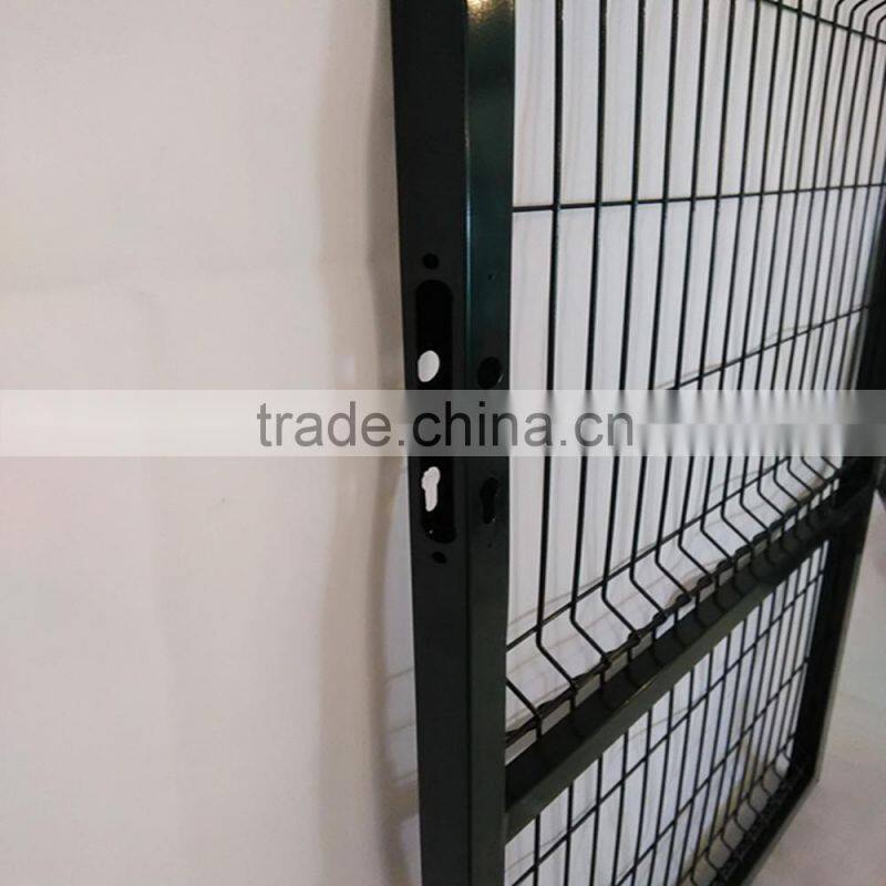 metal wire mesh garden gate