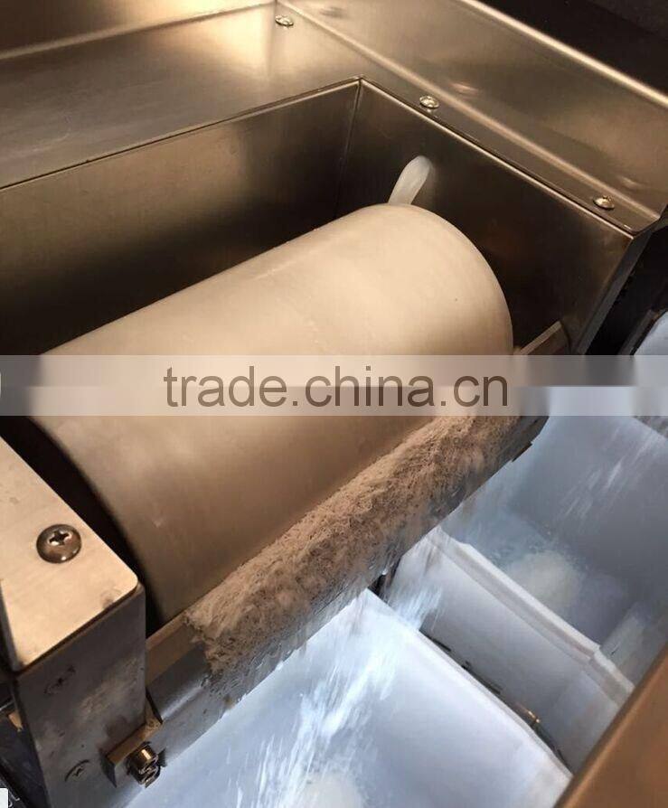 Automatic ice shaved machine / ice crusher