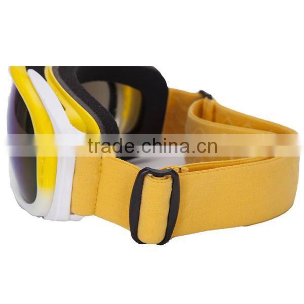 Ski goggles compatible with helmet, snow glasses compatible with helmet