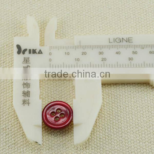red 4 hole rivershell button for shirrt