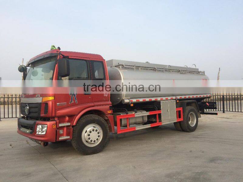 Foton refuelling truck mini oil transport truck LHD / RHD oil truck for sale in singapore